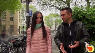 Lilu Lúa sodomized do mellor xeito