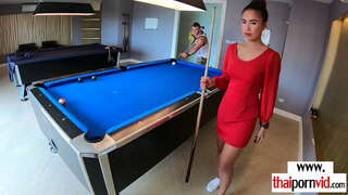 ���ूलो make शौकिया एशियाली बेसलीका द्वारा गडबड एक ठूलो सेतो dick