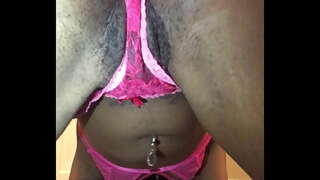 Nellycantsay twerking آپ کے چہرے کے قریب