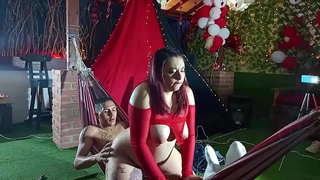 Pi bon zanmi mwen te gen yon trè cho manman li pwopoze m &#039;pou fuck nan yon motèl ak te ban m&#039; yon telefòn selilè