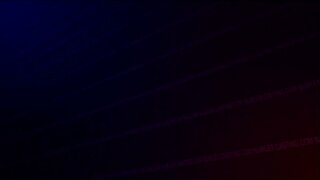 ���ැවුම් පිටතට hs, 18 හැවිරිදි Zoey Cortes වේ උද්ඝෝෂකයා කරන සම්පූර්ණ ඇගේ නම්යශීලී හා කිරීමට උත්සුක වේ එය පෙන්වීමට