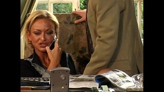 GL-Delphine-Je-V-Boss-lulu