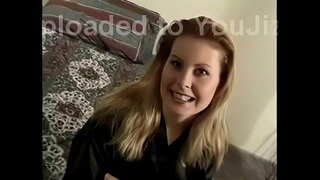 Cowgirl balhiboon pussy sa pagsarado