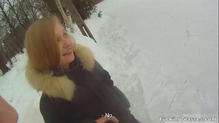 Fucking Glasi - Hii teeny wanaweza kuwa bora skater katika nchi