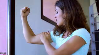 Секретарши Дерутся Голыми Кулаками Алекса Томас Джулия Рока