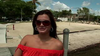 špinavá žena miluje kohout