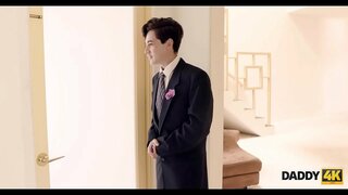 DADDY4K. Super sex scene, ki jih stari oče in njegov s.&#039;s lepih nevesta